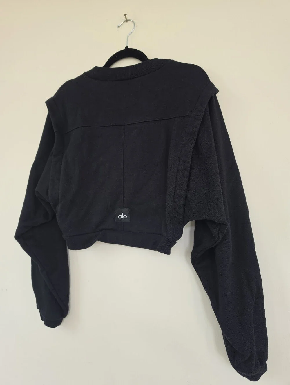 Alo Yoga Cropped Pullover Black Active Sweatshirt